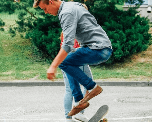 Artimiausio žmogaus netekusiam vienuoliktokui pavyko atsistoti ant kojų